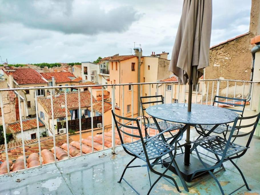 Superbe T3 Avec Terrasse En Plein Coeur Du Centre Historique Lägenhet Aix-en-Provence Exteriör bild